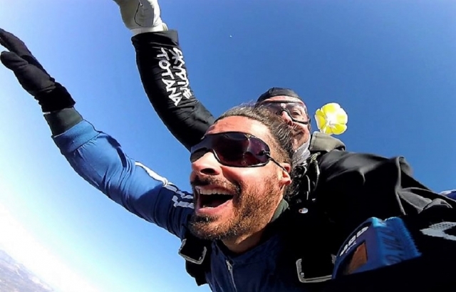 Salto in caduta libera a 4000 m 
